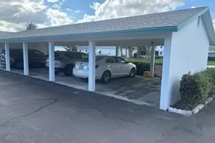 10162 N Meridian Way N, Palm Beach Gardens, FL 33410 - Photo 3