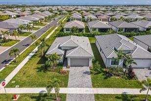 12555 SW Manatee Marsh Ter, Port Saint Lucie, FL 34987 - Photo 27