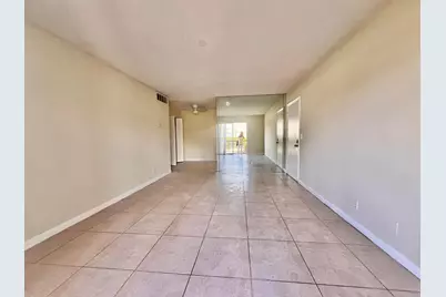 1500 N Congress Avenue #B9, West Palm Beach, FL 33401 - Photo 5