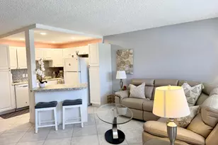 203 Southampton A, West Palm Beach, FL 33417 - Photo 5