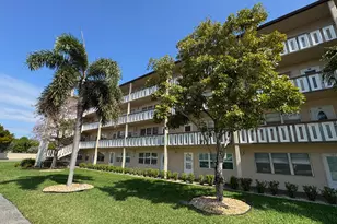 203 Southampton A, West Palm Beach, FL 33417 - Photo 3