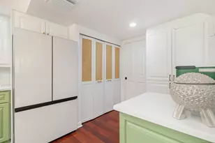 8110 Oakton Ct, Lake Clarke Shores, FL 33406 - Photo 7