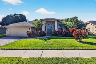 172 Monterey Way, Royal Palm Beach, FL 33411 - Photo 1