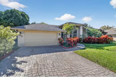 172 Monterey Way, West Palm Beach, FL 33411 - Photo 3