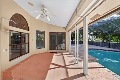 172 Monterey Way, Royal Palm Beach, FL 33411 - Photo 35