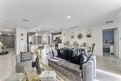 1122 SW Del Rio Boulevard, Port Saint Lucie, FL 34953 - Photo 7