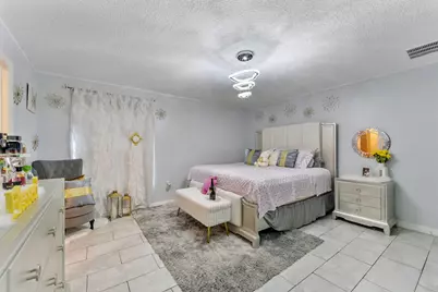 1122 SW Del Rio Boulevard, Port Saint Lucie, FL 34953 - Photo 13