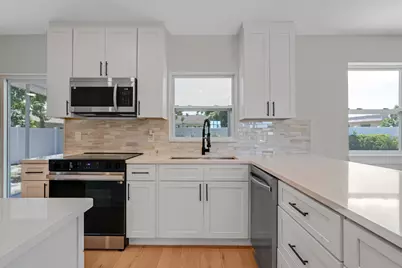 598 Coral Way, Delray Beach, FL 33445 - Photo 13