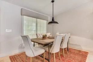 2312 Las Casitas Dr, Wellington, FL 33414 - Photo 19