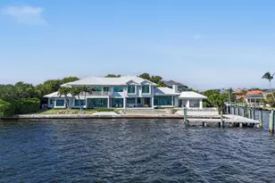 101 Bowsprit Dr, North Palm Beach, FL 33408 - Photo 1