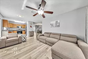 6379 NW 38th Dr, Pompano Beach, FL 33067 - Photo 23