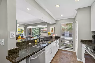 605 Brackenwood Cove, Palm Beach Gardens, FL 33418 - Photo 15