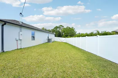 684 SW Jada Road, Port Saint Lucie, FL 34953 - Photo 45
