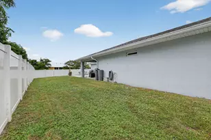 2502 SW Dalpina Rd, Port Saint Lucie, FL 34953 - Photo 41