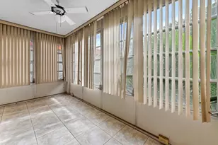 2650 NW 49th Ave, Lauderdale Lakes, FL 33313 - Photo 17