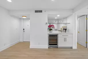 1751 Bridgewood Dr, Boca Raton, FL 33434 - Photo 9