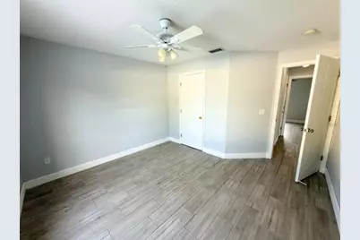 517 NW Sherbrooke Avenue, Port Saint Lucie, FL 34983 - Photo 13