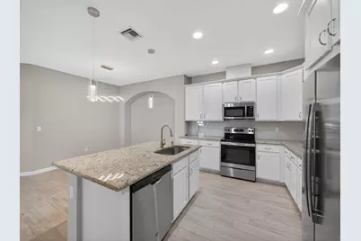 12873 SW Lake Fern Circle, Port Saint Lucie, FL 34987 - Photo 11