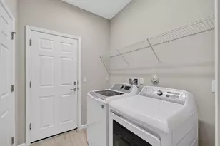 12873 SW Lake Fern Cir, Port Saint Lucie, FL 34987 - Photo 21