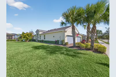 12873 SW Lake Fern Circle, Port Saint Lucie, FL 34987 - Photo 5