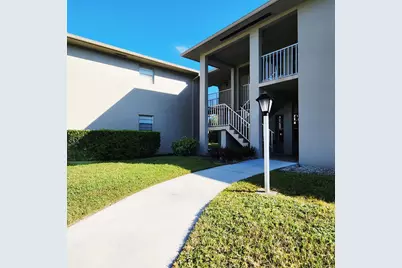 23 Lake Vista Trail #204, Port Saint Lucie, FL 34952 - Photo 3
