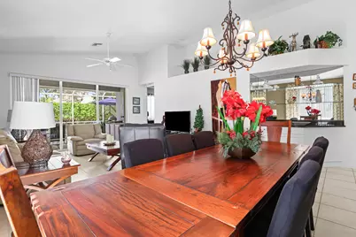 9082 Bay Point Cir Circle, West Palm Beach, FL 33411 - Photo 7