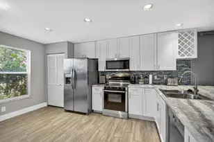 1984 White Coral Way, Wellington, FL 33414 - Photo 5