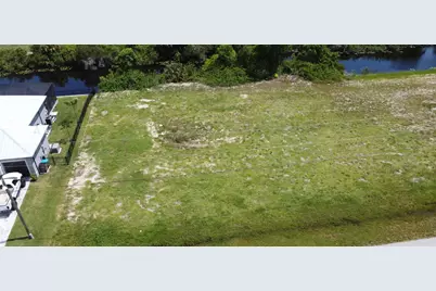 2218 NW 4th Street, Cape Coral, FL 33993 - Photo 5