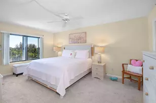 801 S Ocean Dr, Fort Pierce, FL 34949 - Photo 29
