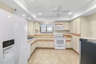 801 S Ocean Dr, Fort Pierce, FL 34949 - Photo 5