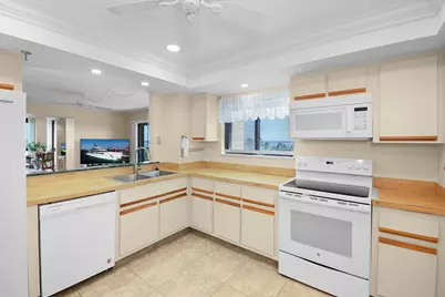 801 S Ocean Drive #506, Fort Pierce, FL 34949 - Photo 7