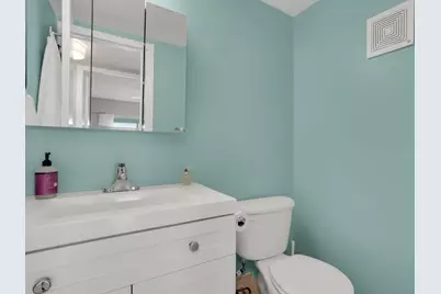 336 Dorset H, Boca Raton, FL 33434 - Photo 17