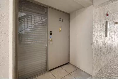 9460 Meadowood Drive #103, Fort Pierce, FL 34951 - Photo 5