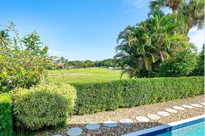 8 Windsor Lane, Palm Beach Gardens, FL 33418 - Photo 25