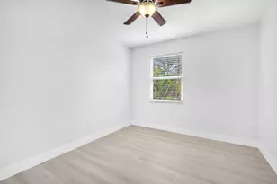 1343 Lake Breeze Dr, Wellington, FL 33414 - Photo 19