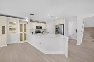 1343 Lake Breeze Dr, Wellington, FL 33414 - Photo 3