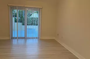 1343 Lake Breeze Dr, Wellington, FL 33414 - Photo 5