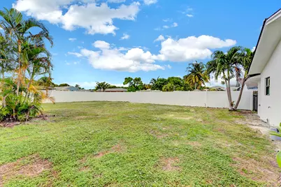 320 NW 3rd Avenue, Delray Beach, FL 33444 - Photo 25