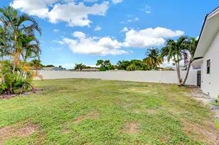 320 NW 3rd Ave, Delray Beach, FL 33444 - Photo 25