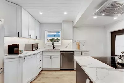 320 NW 3rd Avenue, Delray Beach, FL 33444 - Photo 15