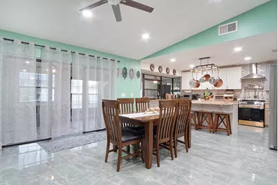 1149 SE Menores Avenue, Port Saint Lucie, FL 34952 - Photo 5