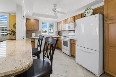 375 Beach Road #201, Tequesta, FL 33469 - Photo 7