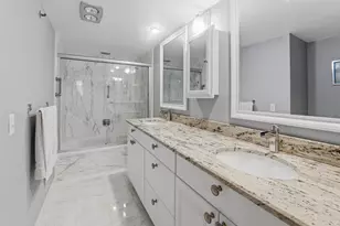 375 Beach Rd, Tequesta, FL 33469 - Photo 11