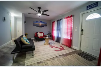 4386 Bamboo Drive, Palm Beach Gardens, FL 33410 - Photo 5