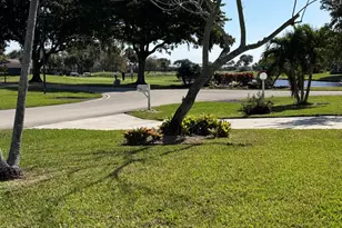 16843 Boca Delray Dr, Delray Beach, FL 33484 - Photo 41