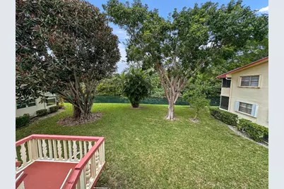 47 Camden B, West Palm Beach, FL 33417 - Photo 7