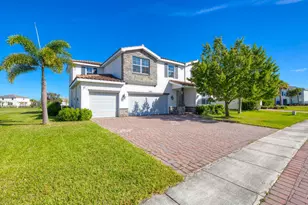 12623 NW Copper Creek Dr, Port Saint Lucie, FL 34987 - Photo 5