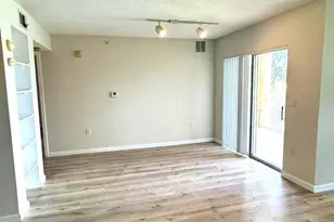 251 SW Palm Dr, Port Saint Lucie, FL 34986 - Photo 5