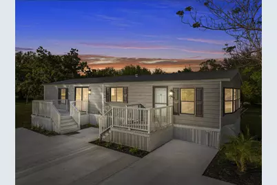 218 S Maple St, Fellsmere, FL 32948 - Photo 1