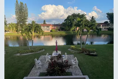 138 Dorchester H, West Palm Beach, FL 33417 - Photo 11
